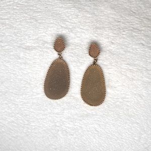 Sugarfix by BAUBLEBAR Woman's Gray & Gold Druzy Drop Dramatic Dangle Earrings